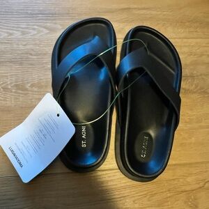 St. Agni thong leather black sandal